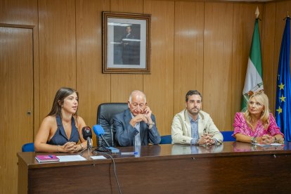 Presentación del Congreso MareTerra en Roquetas de Mar.