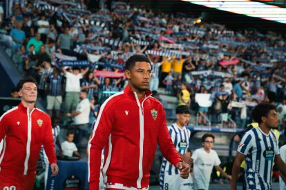 La propuesta valiente es celebrada por futbolistas y afición pero no hay resultados.