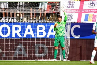 Carlos Marín jugó titular en Andorra y fue suplente ante el Racing de Santander.