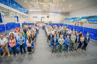 Foto de familia de la presentación de la séptima edición de La Desértica.