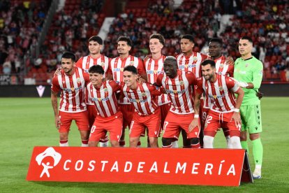 El once del Almería ante el Zaragoza.