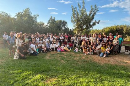 Imágenes del acto de la asociación Alcora celebrado en el Parque del Andarax en octubre de 2025.