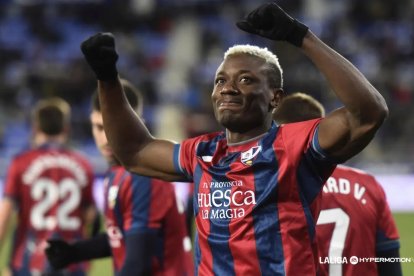 Soko hizo 13 goles la pasada temporada en el Huesca.