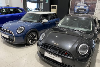 MINIS disponibles en la oferta de Automotor Costa