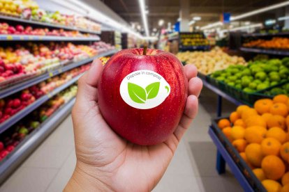 Las etiquetas compostables certificadas están surgiendo como una innovación pequeña pero poderosa en el envasado de frutas y hortalizas