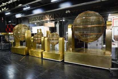 Los bombos del sorteo extraordinario de Navidad de este 2025