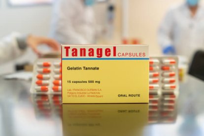 Un caja del célebre antidiarreico de patente almeriense.