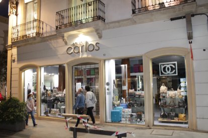 Locales comerciales en el centro de Almería.