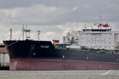 El petrolero ruso Chariot Tide.