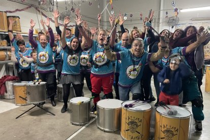 Batucada inclusiva Bloco Suca.