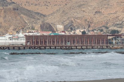 Vuelve a salir el sol en Almería y las temperaturas han ascendido con fuerza en toda la provincia.