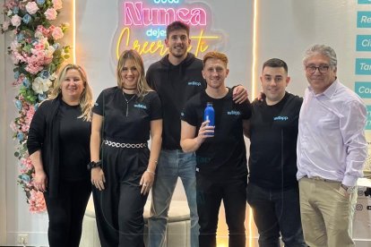 El equipo de 'Wilapp' durante la celebración de la feria.