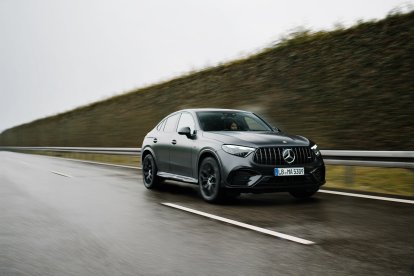 Placer de conducción deportiva, una emotiva banda sonora de seis cilindros.

2026 | Mercedes-AMG GLC 53 4MATIC+ Coupé / combined fuel consumption: 9.7-9.2 l/100 km | combined CO2-emissions: 220-209 g/km | CO2-class: G;Mercedes-AMG GLC 53 4MATIC+ Coupé / combined fuel consumption: 9.7-9.2 l/100 km | combined CO2-emissions: 220-209 g/km | CO2-class: G*