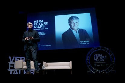 Toni Nadal durante su charla en el Auditorio Ciudad de Vera.