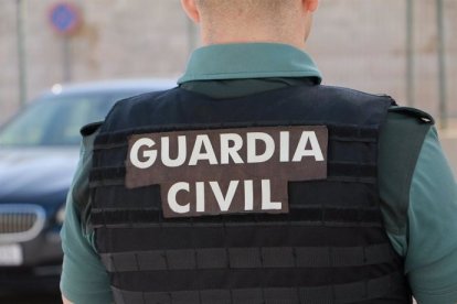 GUARDIA CIVIL - Archivo