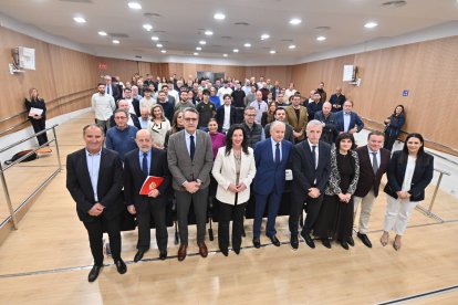 Participantes en las jornadas contra el racismo en el deporte.