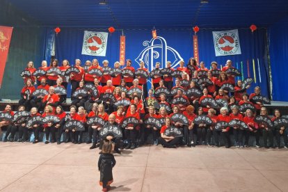 Foto de grupo de los participantes de esta celebración tan especial