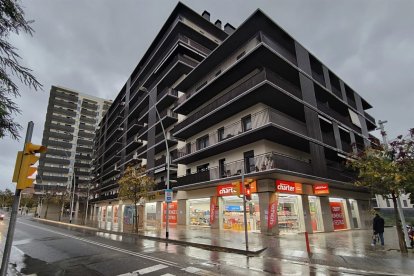 Uno de los supermercados de la cadena Consum