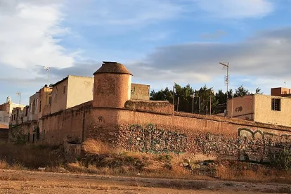El Diezmo ‘okupado’ en Almería.