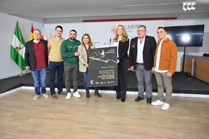 Presentación de la final de Concurso de Cortadores de Jamón, este lunes.