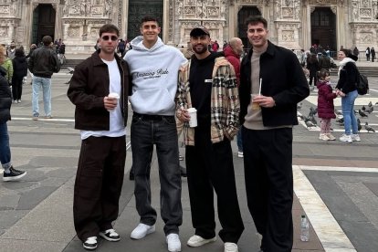 Embarba, Luna, Arnau Puigmal y Morcillo en la Catedral de Milán.
