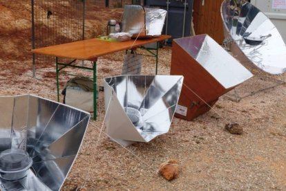 Ejemplos de cocinas solares.