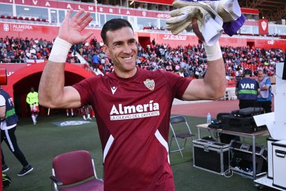 El equipo se tiene que levantar como lo hizo el Racing y buscar la Primera.