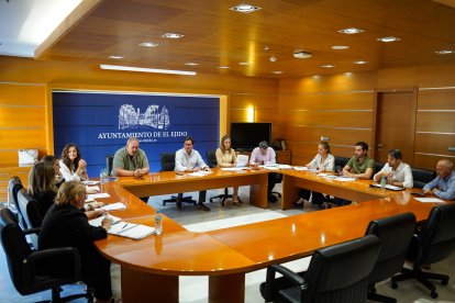 Junta de Gobierno en El Ejido.