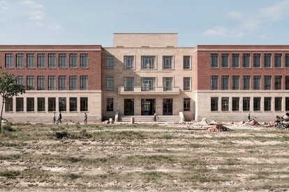 El Instituto Nacional de Enseñanza Media Masculino cuando estaba en obras, allá por 1966.