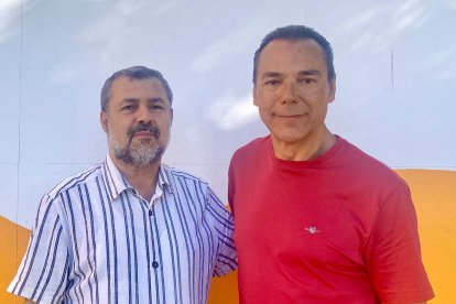 Abdallah Mhanna, imán de Almería junto al periodista Antonio Hermosa.