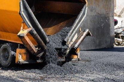 Se va a proceder al asfaltado y señalización