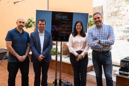 Almudena Morales, Juan José Alonso, Marcos Reche y Antonio Torrente presenta esta cita que se celebra del 2 al 31 de julio en espacios singulares del municipio.