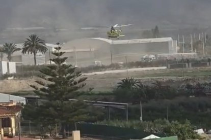 Imagen del helicóptero en el municipio de Cuevas del Almanzora.