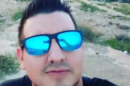 Álvaro José Velasco, el joven fallecido en accidente de moto, en una imagen compartida por compañeros y familiares.