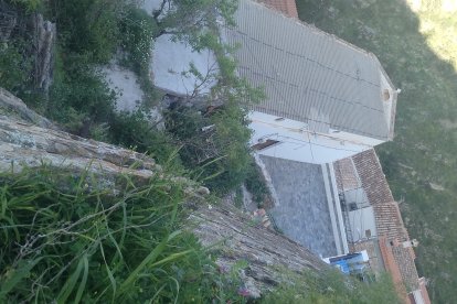 La iglesia de Santa María en Chercos Viejo, vista desde arriba.