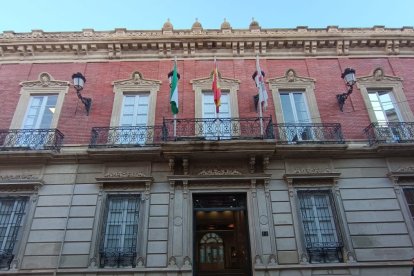 La Diputación ha abierto una amplia oferta de más de medio centenar de plazas.