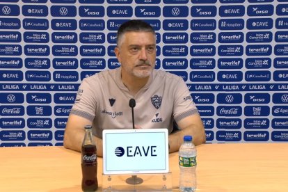 García Pimienta, entrenador del Almería.