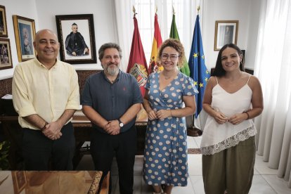 Huércal-Overa anuncia a su pregonero oficial y a la persona encargada de ilustrar el cartel anunciador de las fiestas