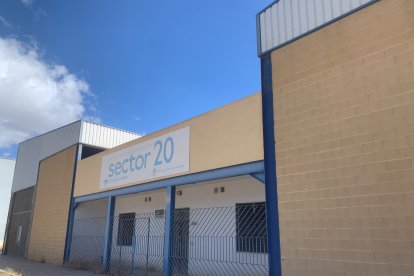 Nave municipal del Sector 20