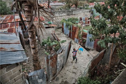 Una de las fotografías de la exposición Tierra Tomada, expuesta en el CAF.