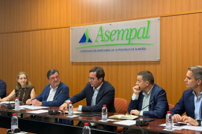 Reunión de Junta y ASEMPAL.