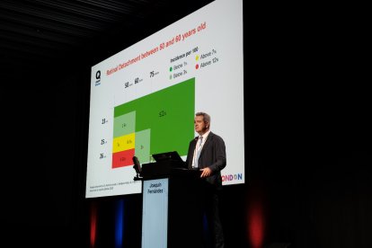 La ESCRS elige por unanimidad al almeriense Joaquín Fernández como futuro presidente.