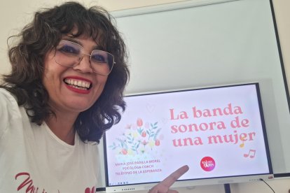 María José Padilla promocionando su nuevo taller formativo.