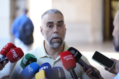 El secretario general y portavoz de Facua, Rubén Sánchez.