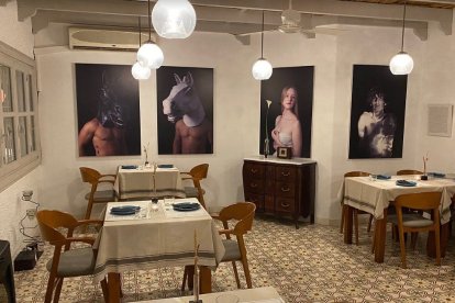 Interior del restaurante Lebeche.