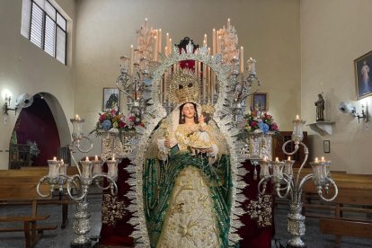 Imagen de archivo del Rosario de la Macarena de Almería.