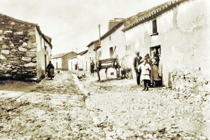 La venta de la Bola Negra en Adra, en una imagen de finales del siglo XIX cercana a la época en la que sucedió en crimen del mimo nombre.