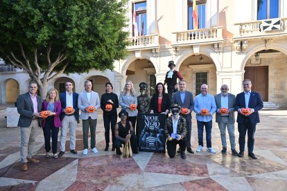 Presentación de la Noche en Negro.