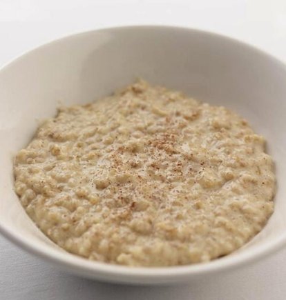 Porridge de avena para desayunar.