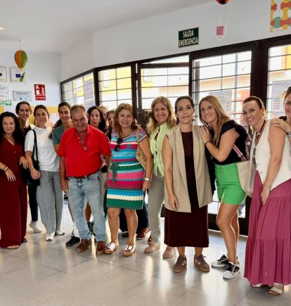 Despedida del claustro de profesores del CEIP Reyes Católicos de Vera a Juani y Javier.